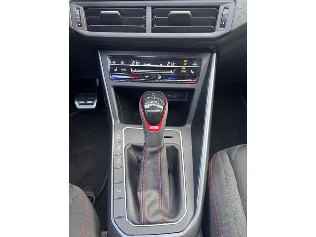 Volkswagen POLO 2.0 TSI GTI 2 jaar fabrieksgarantie beats