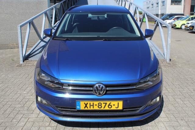 Volkswagen POLO 1.0 TSI Comfortline Navigatie/Airco/Adaptive cruise control/Parkeersensoren rondom/Apple carplay/Multifunctioneel stuurwiel/DAB+.