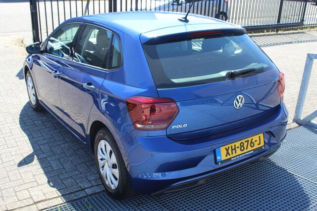 Volkswagen POLO 1.0 TSI Comfortline Navigatie/Airco/Adaptive cruise control/Parkeersensoren rondom/Apple carplay/Multifunctioneel stuurwiel/DAB+.