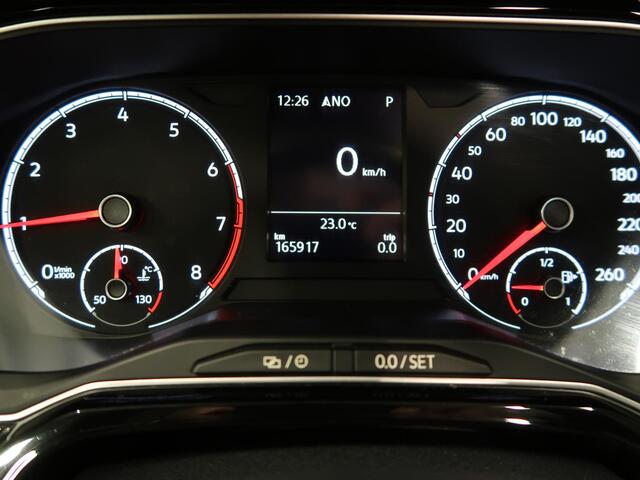 Volkswagen POLO 1.0 TSI Highline R-Line Automaat Panoramadak NL-auto Sportvelgen ACC Navigatie App Connect NAP nette staat Sportstoelen Extra getint glas