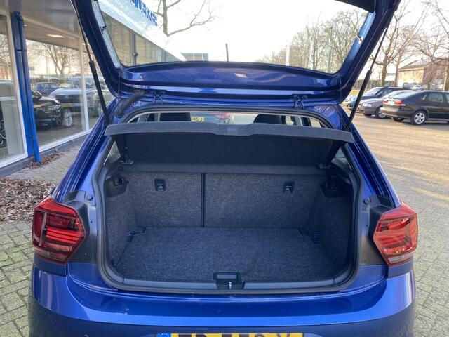 Volkswagen POLO 1.0