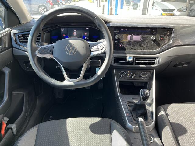 Volkswagen POLO 1.0 TSI Life / GARANTIE TM 01-2027/ FULL-LED/ APP-CONNECT/ PARK. SENSOREN V+A/ ACC/ NAVI/ DAB/ START-STOP SYSTEEM/ DIGITAL DASH/ CLIMA/ ISOFIX/ 16'' LMV