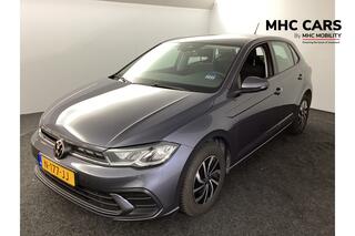 volkswagen-polo-1.0-tsi-life--pdc-