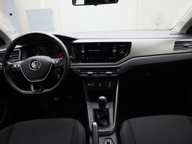 Volkswagen POLO 1.0TSI/95PK Comfortline · Apple Car Play · Airco · Parkeersensoren · Adaptive cruise control ·