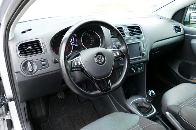 Volkswagen POLO 1.0 Comfortline Edition. Carplay/Android, Navi, Airco, Cruise
