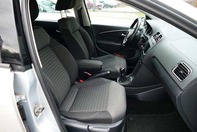 Volkswagen POLO 1.0 Comfortline Edition. Carplay/Android, Navi, Airco, Cruise