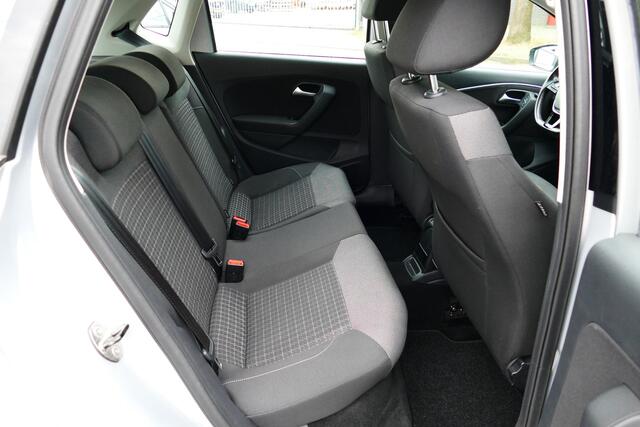 Volkswagen POLO 1.0 Comfortline Edition. Carplay/Android, Navi, Airco, Cruise