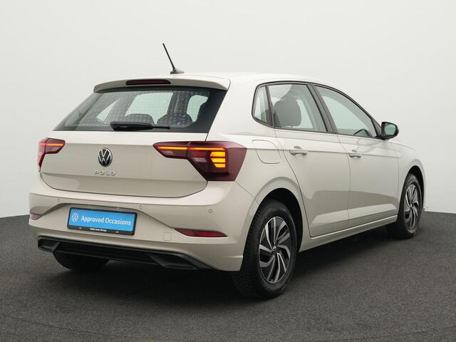 Volkswagen POLO 1.0 TSI 95 pk Life Business | Navigatie | Stoelverwarming | Parkeersensoren voor/achter | Adaptive Cruise