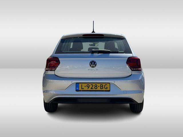 Volkswagen POLO 1.0 TSI Comfortline / Digitaal dashboard / Airco / Navigatie / Parkeersensoren V+A /