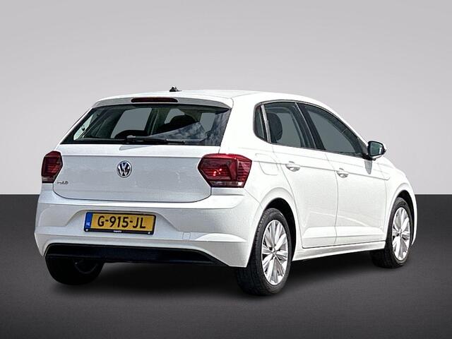 Volkswagen POLO 1.0 TSI Highline 95 pk | Navigatie | Achteruitrijcamera | Adaptieve cruise control | Stoelverwarming | Apple Carplay/Android Auto | Autom. airco |