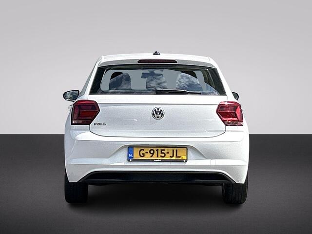 Volkswagen POLO 1.0 TSI Highline 95 pk | Navigatie | Achteruitrijcamera | Adaptieve cruise control | Stoelverwarming | Apple Carplay/Android Auto | Autom. airco |
