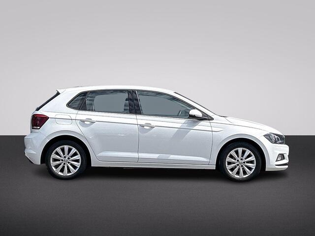 Volkswagen POLO 1.0 TSI Highline 95 pk | Navigatie | Achteruitrijcamera | Adaptieve cruise control | Stoelverwarming | Apple Carplay/Android Auto | Autom. airco |
