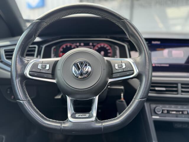 Volkswagen POLO 1.0 TSI Highline Business R | Panoramadak | Virtual | Beats