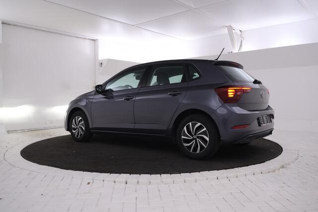 Volkswagen POLO 1.0 TSI Life Business Virtual cockpit, apple carplay, airco