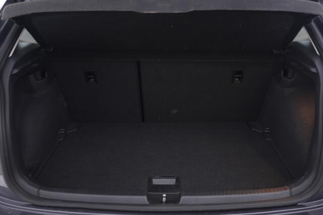 Volkswagen POLO 1.0 TSI Life Business Virtual cockpit, apple carplay, airco