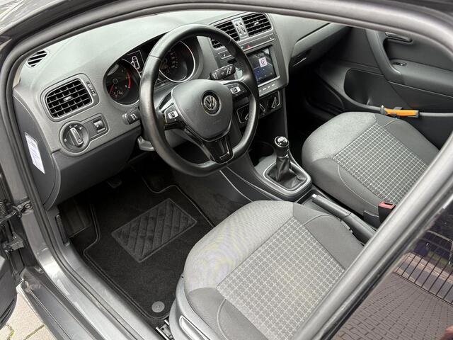Volkswagen POLO 1.2 TSI Apple Carplay, Trekhaak, Stoelverw. Garantie