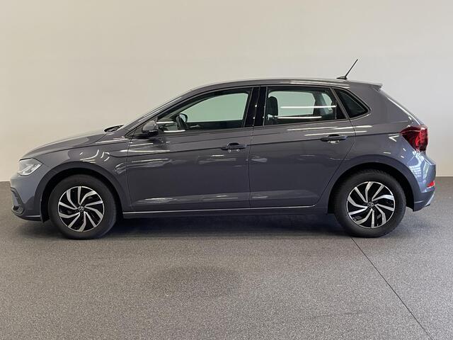 Volkswagen POLO 1.0 TSI DSG Life Navigatie Apple Carplay/Android Auto Camera Parkeersensoren Adaptive Cruise Control Stoelverwarming Virtual Cockpit Climate Control