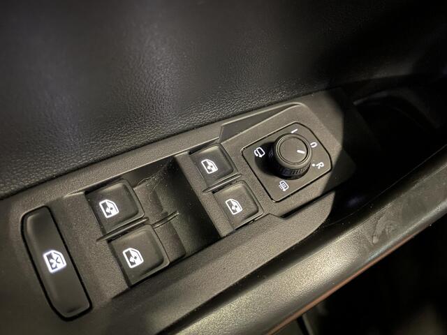 Volkswagen POLO 1.0 TSI DSG Life Navigatie Apple Carplay/Android Auto Camera Parkeersensoren Adaptive Cruise Control Stoelverwarming Virtual Cockpit Climate Control