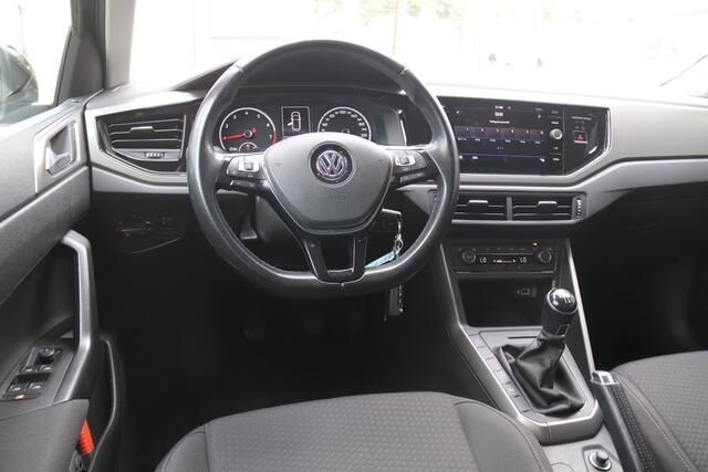 Volkswagen POLO 1.0 MPI Comfortline Clima, Lage km stand