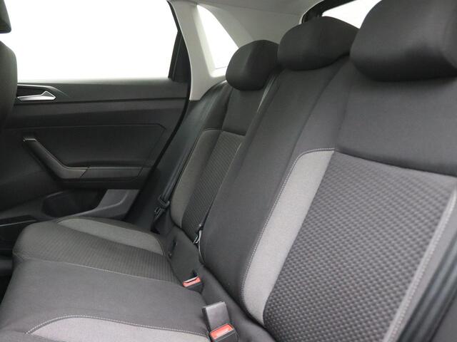 Volkswagen POLO 1.0 TSI Life DSG Navigatie, Climatronic, Cruise Control, Keyless, Parkeersensoren, Achteruitrijcamera