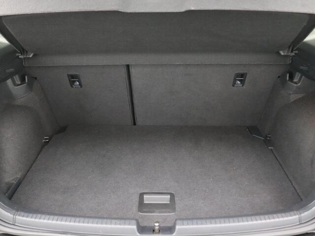 Volkswagen POLO 1.0 TSI Life DSG Navigatie, Climatronic, Cruise Control, Keyless, Parkeersensoren, Achteruitrijcamera