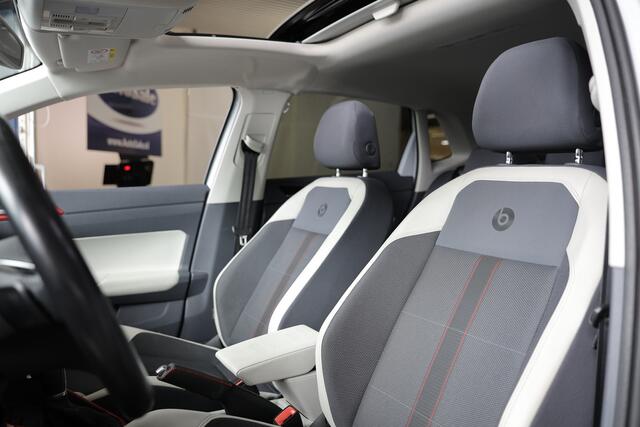 Volkswagen POLO 1.0 TSI Highline R-line DSG BEATS AUDIO CRUISEC DMS CLIMA PANO '18