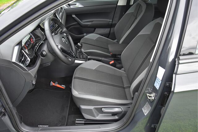 Volkswagen POLO 1.0 TSI Highline 6-2020 NAP 1e eigenaar garantie