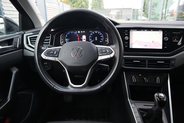 Volkswagen POLO 1.0 TSI Life Virtual cockpit Apple Carplay pdc voor/achter Etc.