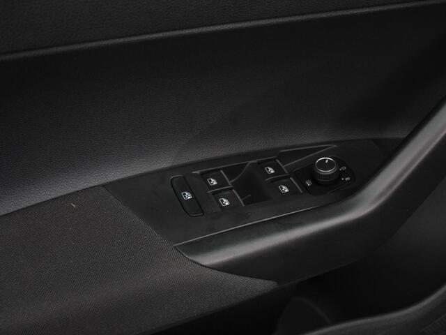Volkswagen POLO 1.0 TSI Move | Navigatie | Digitale Cockpit | Airco | Parkeer sensoren V+A | LED | Lichtmetalen Velgen