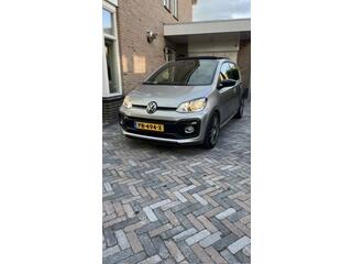 volkswagen-polo-1.0-tsi-up!-beats
