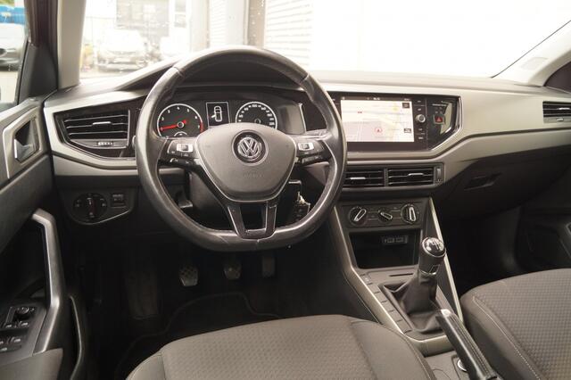 Volkswagen POLO 1.0 TSI Comfortline Executive -NAVI-ACC-DAB-CARPLAY-