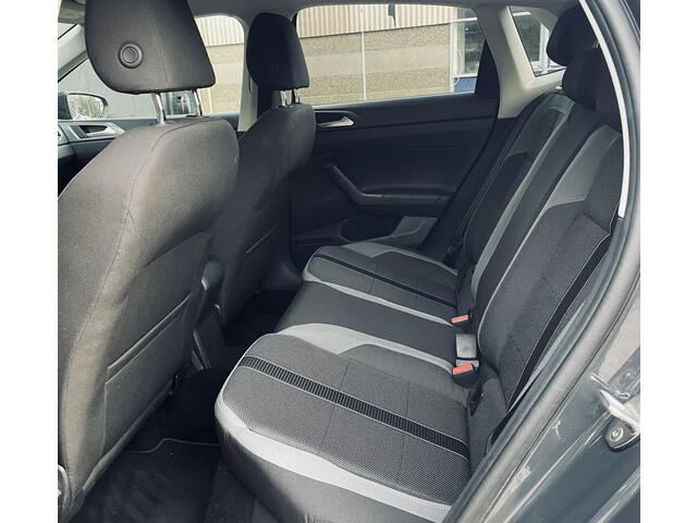 Volkswagen POLO 1.0 TSI Highline Business R