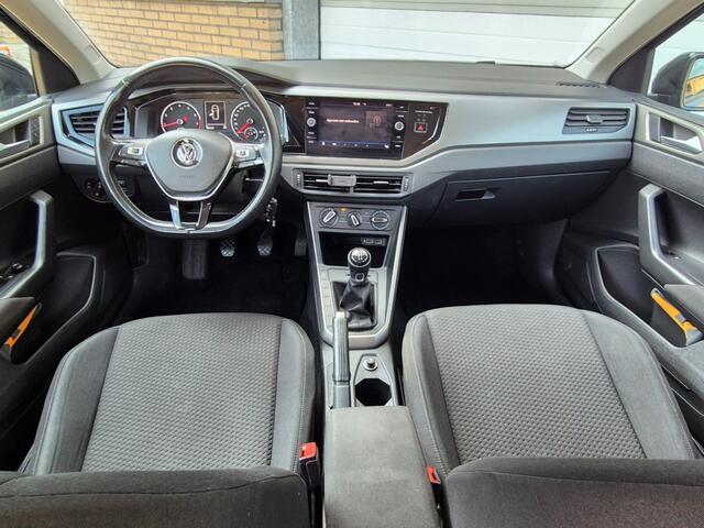 Volkswagen POLO 1.0 MPI COMFORTLINE