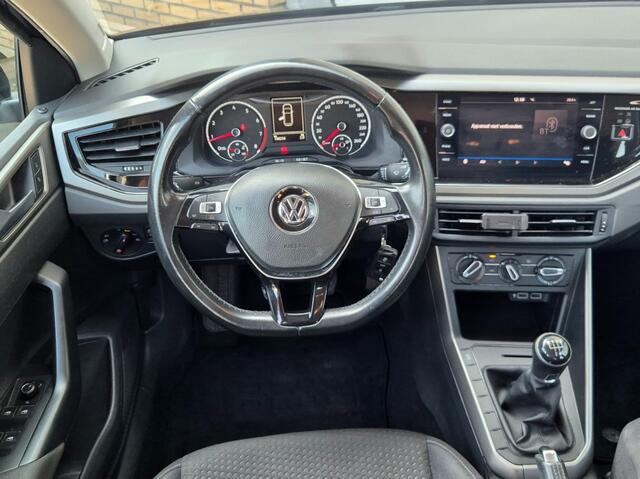 Volkswagen POLO 1.0 MPI COMFORTLINE