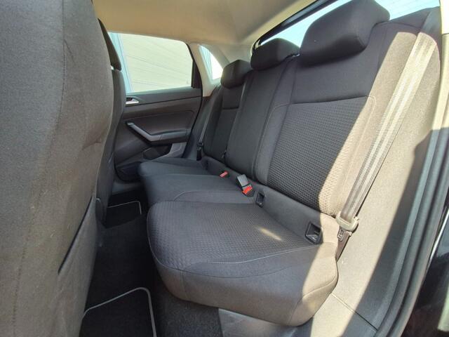 Volkswagen POLO 1.0 MPI COMFORTLINE