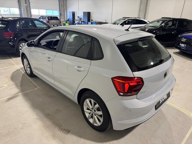 Volkswagen POLO 1.0 TSI Highline | DSG Automaat | LED | Sfeer | Carplay | Camera | Standkachel | Stoelverwarming | Climate | 2 X PDC | Afneembaar Trekhaak | ACC | Stuurbediening | Dealer Onderhouden | Garantie