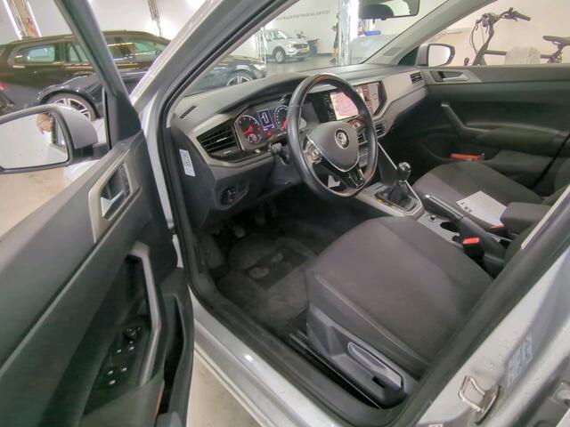 Volkswagen POLO 1.0 TSI 95pk Comfortline Business / Navigatie / Parkeersensoren / Adaptive Cruise Control