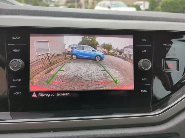Volkswagen POLO 1.0 TSI 95 PK Comfortline / Achteruitrij camera / DAB+ / Lichtmetalen Velgen