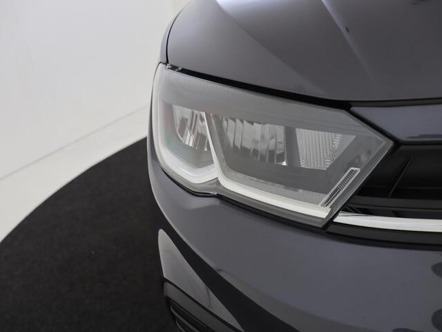 Volkswagen POLO 1.0 TSI Life | CarPlay | Parkeersensoren | Climate control | Adaptieve Cruise control | Bluetooth | Getint glas |