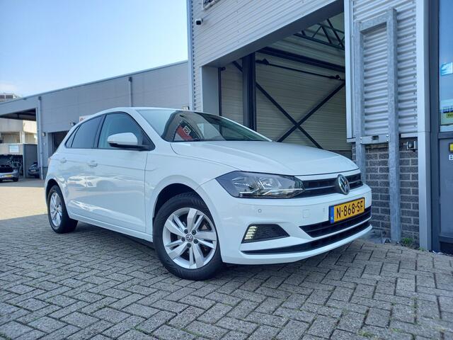 Volkswagen POLO 1.0 TSI Comfortline Business - PDC VOOR & ACHTER - STOELVERWARM - AIRCO - CRUISE -