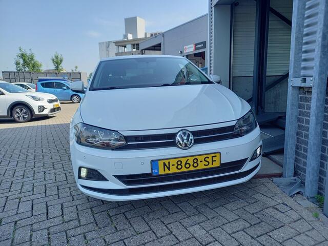Volkswagen POLO 1.0 TSI Comfortline Business - PDC VOOR & ACHTER - STOELVERWARM - AIRCO - CRUISE -