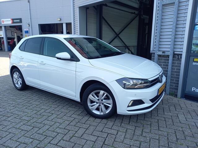 Volkswagen POLO 1.0 TSI Comfortline Business - PDC VOOR & ACHTER - STOELVERWARM - AIRCO - CRUISE -