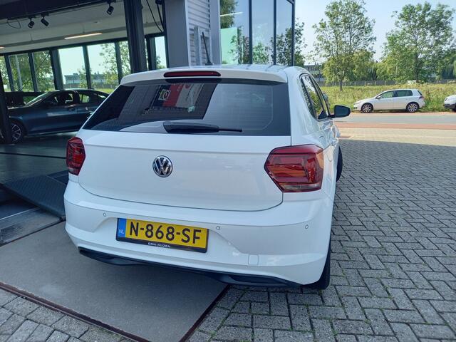 Volkswagen POLO 1.0 TSI Comfortline Business - PDC VOOR & ACHTER - STOELVERWARM - AIRCO - CRUISE -