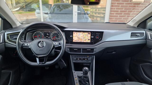 Volkswagen POLO 1.0 TSI Highline, Climate control, Sportonderstel, NL Auto!