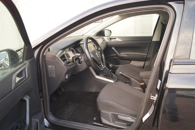 Volkswagen POLO 1.0 TSI Comfortline Executive -NAVI-ACC-DAB-CARPLAY-