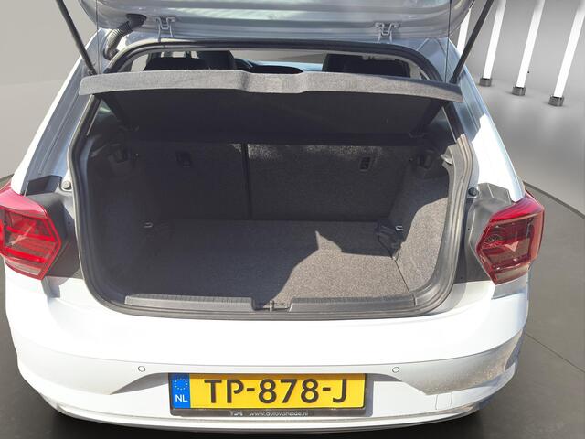 Volkswagen POLO 1.0 MPI Comfortline | Navi | Airco (automatisch) | Verwarmde voorstoelen | Camera | Parkeersensors V+A | 5Drs |