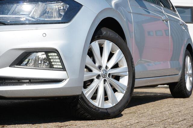 Volkswagen POLO 1.0 TSI Highline | ECC | ADAPT. CRUISE | CARPLAY / NAVI | PDC V+A |