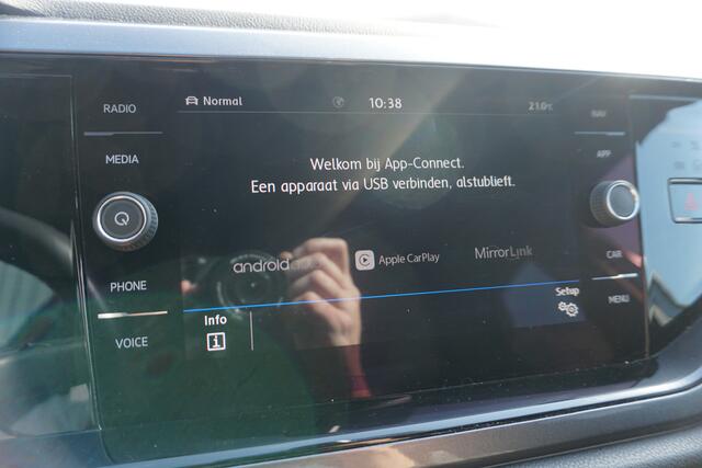 Volkswagen POLO 1.0 TSI Highline | ECC | ADAPT. CRUISE | CARPLAY / NAVI | PDC V+A |