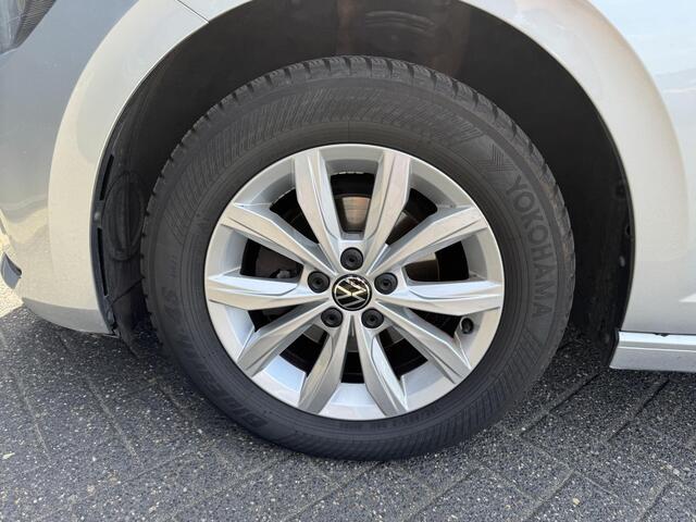 Volkswagen POLO 1.0 TSI DSG Highline Business R | Camera | DAB | Carplay | Lichtmetalen Velgen | Climate Control |