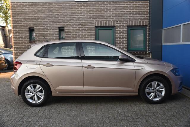 Volkswagen POLO 1.0 TSI Comfortline Business Climate Control